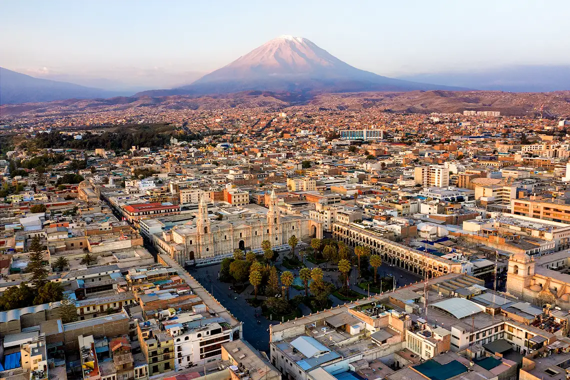 Las mejores ciudades para invertir en bienes raíces en el Perú | Estrategia #5 Las mejores ciudades para invertir en bienes raices en el Peru Arequipa