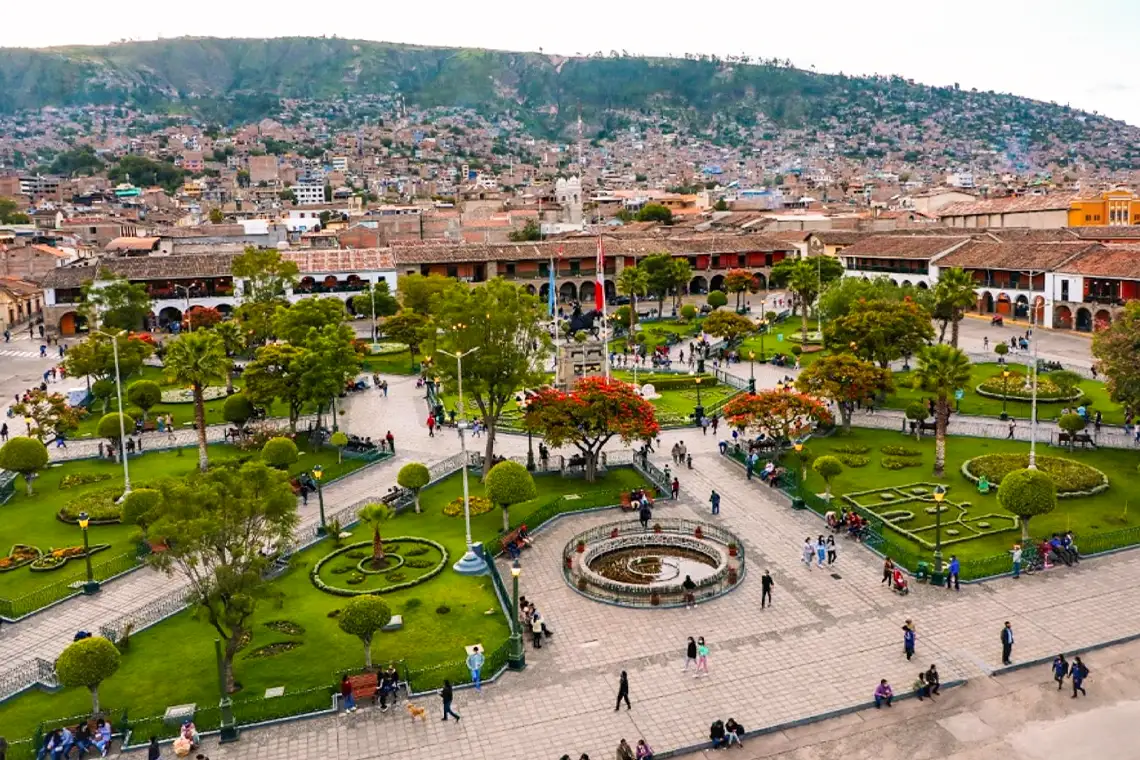Las mejores ciudades para invertir en bienes raíces en el Perú | Estrategia #5 Las mejores ciudades para invertir en bienes raices en el Peru Ayacucho