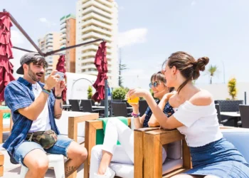 mundo inmobiliario ideas para crear un area de entretenimiento al aire libre