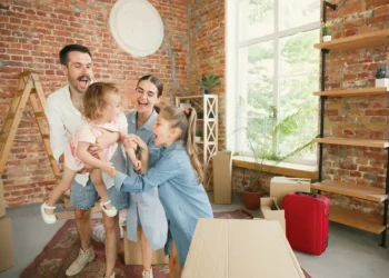 nueva etapa en la vida la familia ha crecido y nos hemos mudado a una nueva residencia ya sea una casa o un apartamento