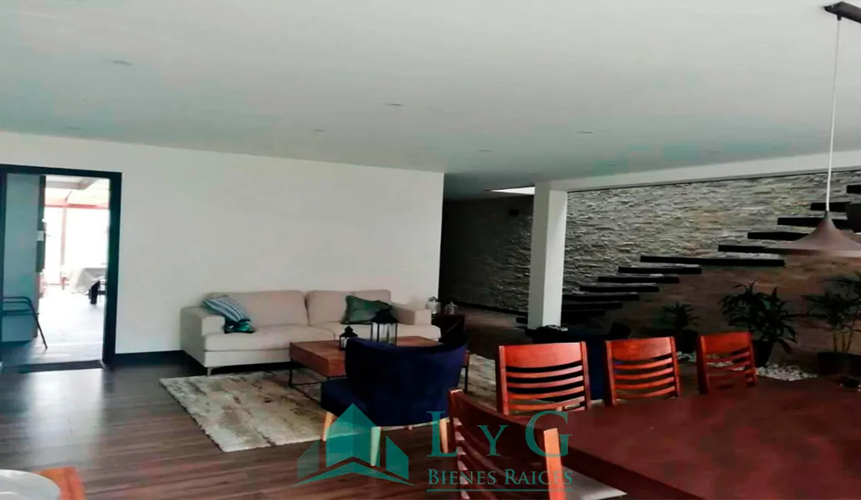 Hermosa Casa En Alquiler en Urbanización Privada de Cerro Colorado, Arequipa